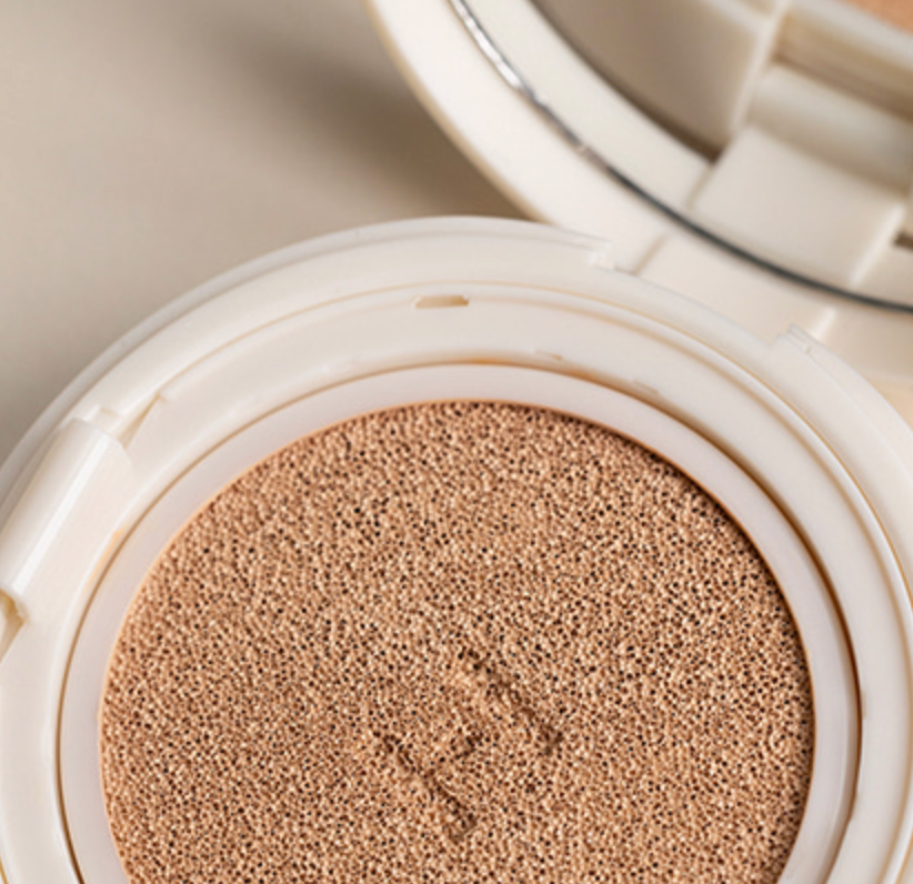 Second Skin Glow Cushion Compact