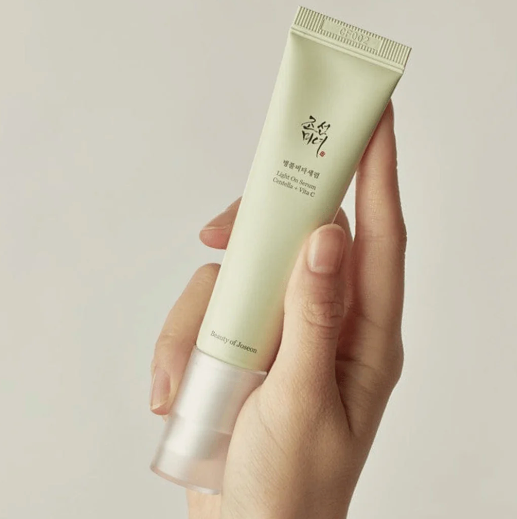 Light On Serum : Centella + Vita C